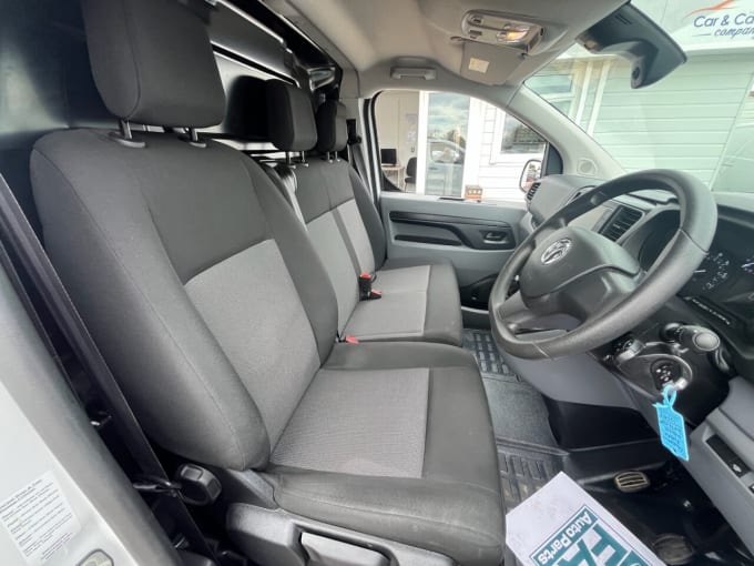 2025 Vauxhall Vivaro