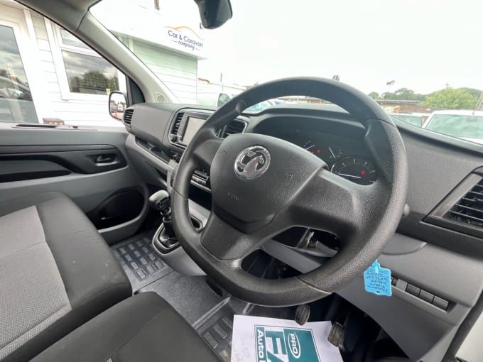2025 Vauxhall Vivaro