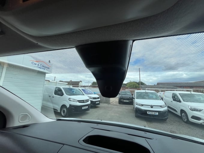 2025 Vauxhall Vivaro