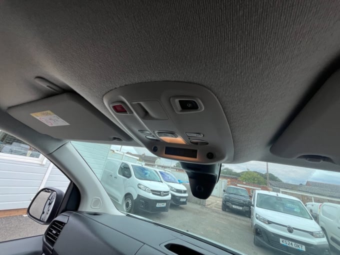 2025 Vauxhall Vivaro