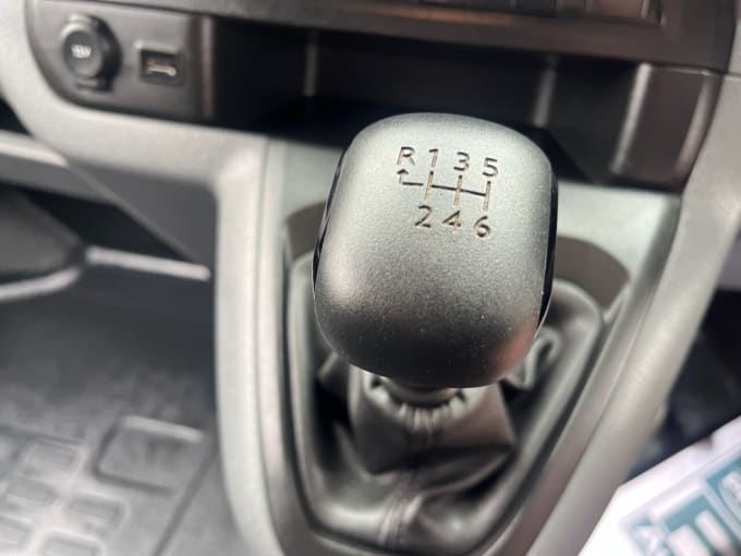 2025 Vauxhall Vivaro