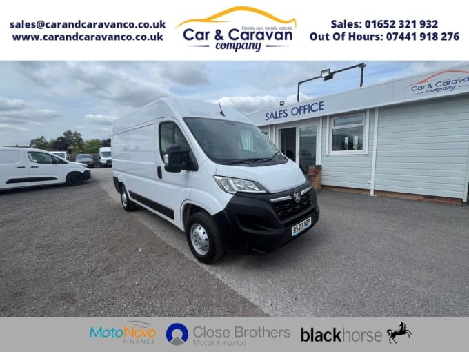2025 Vauxhall Movano