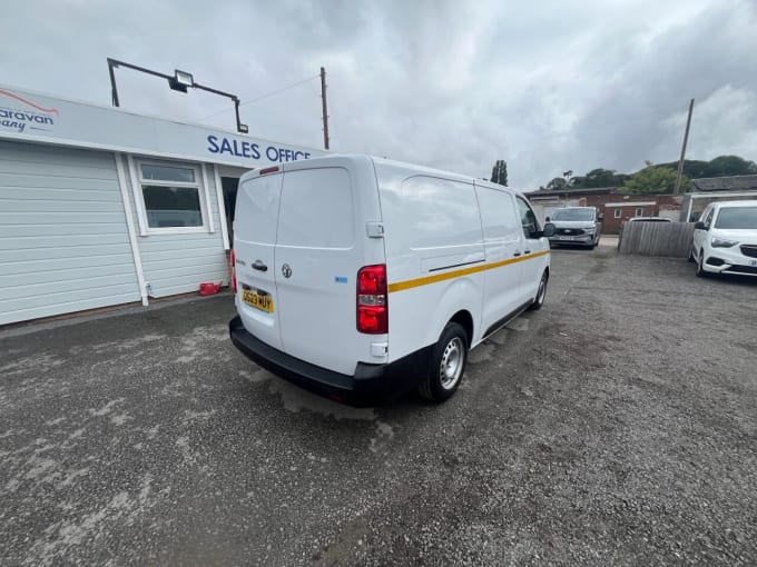 2025 Vauxhall Vivaro