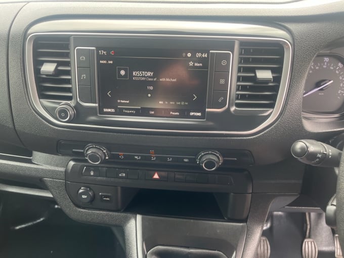 2025 Vauxhall Vivaro