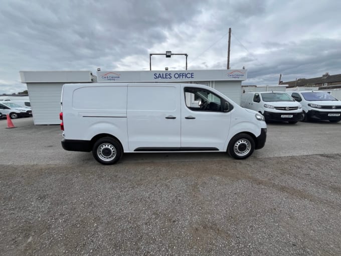 2025 Vauxhall Vivaro