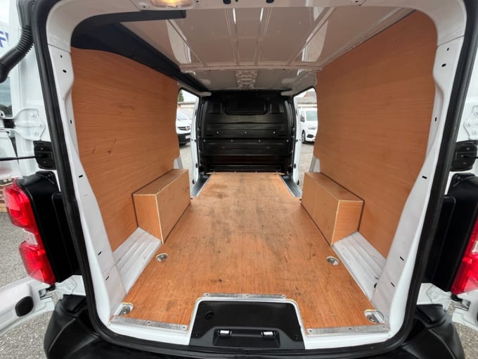 2025 Vauxhall Vivaro