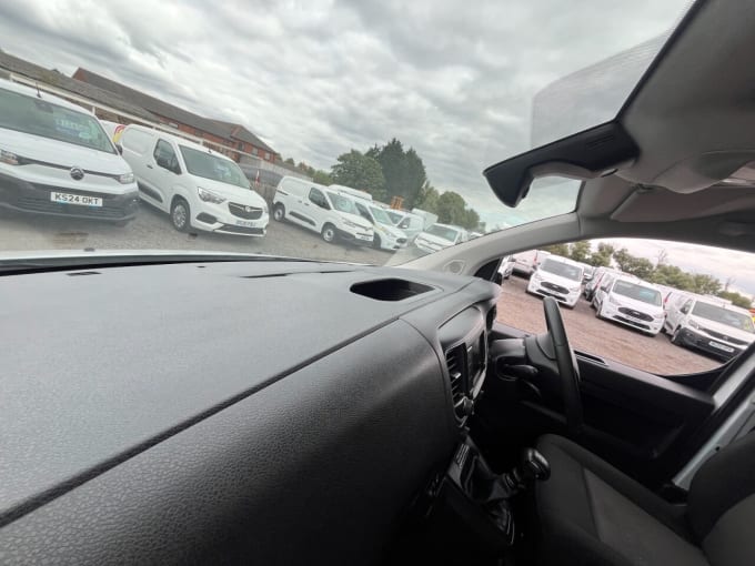 2025 Vauxhall Vivaro