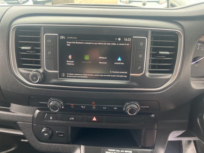 2025 Vauxhall Vivaro