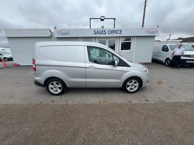 2025 Ford Transit Courier