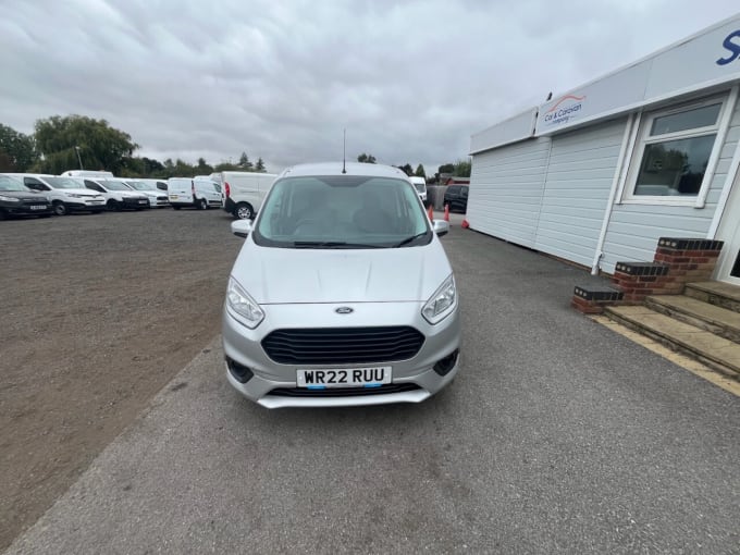 2025 Ford Transit Courier