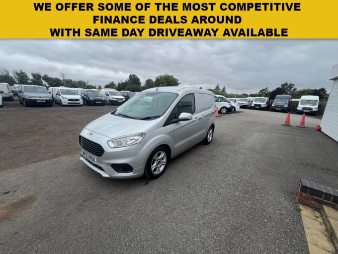 2025 Ford Transit Courier