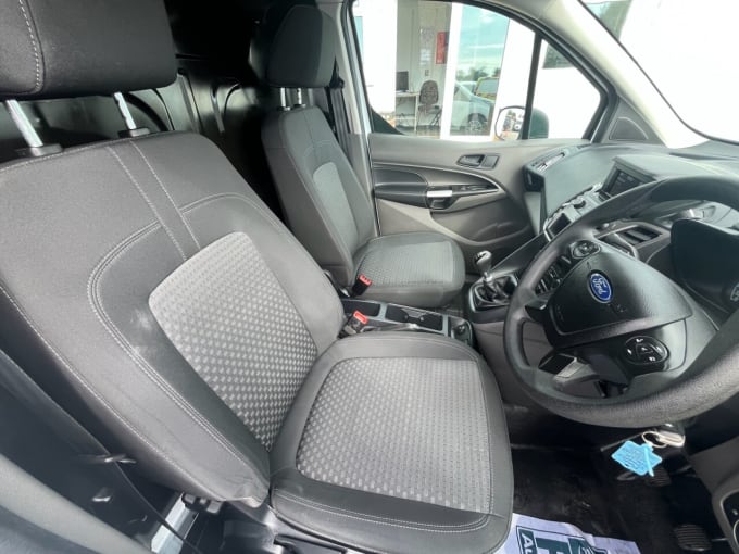 2025 Ford Transit Connect