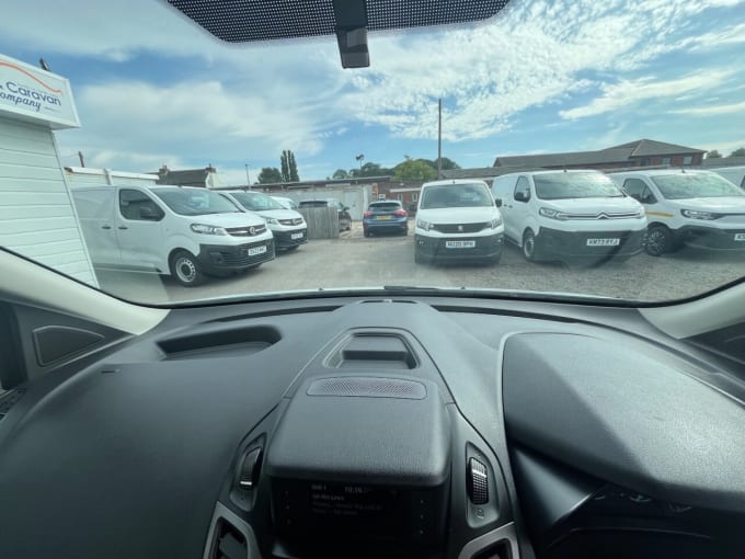 2025 Ford Transit Connect