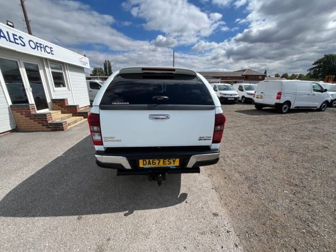 2025 Isuzu D-max