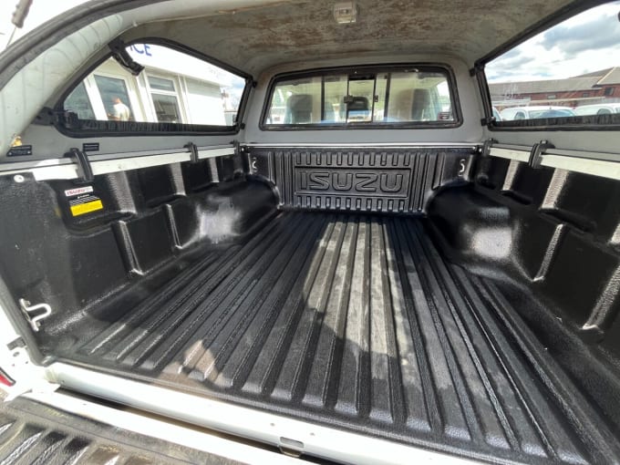 2025 Isuzu D-max