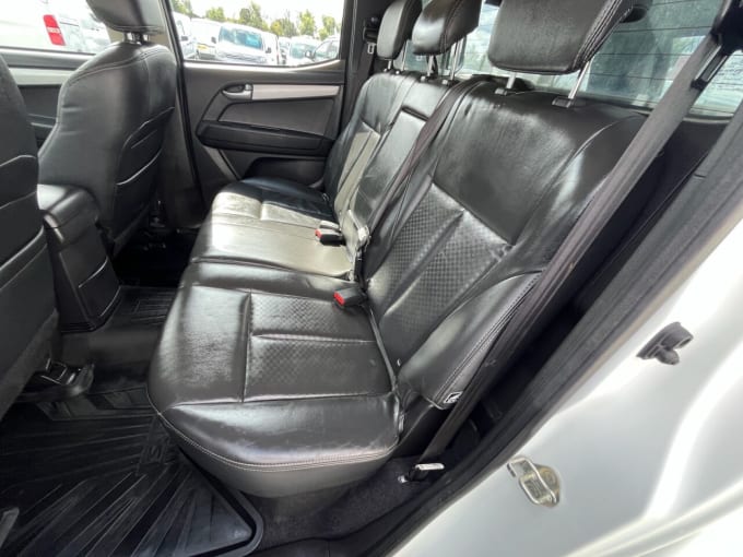 2025 Isuzu D-max