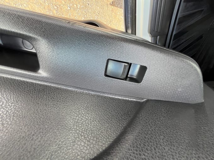 2025 Isuzu D-max