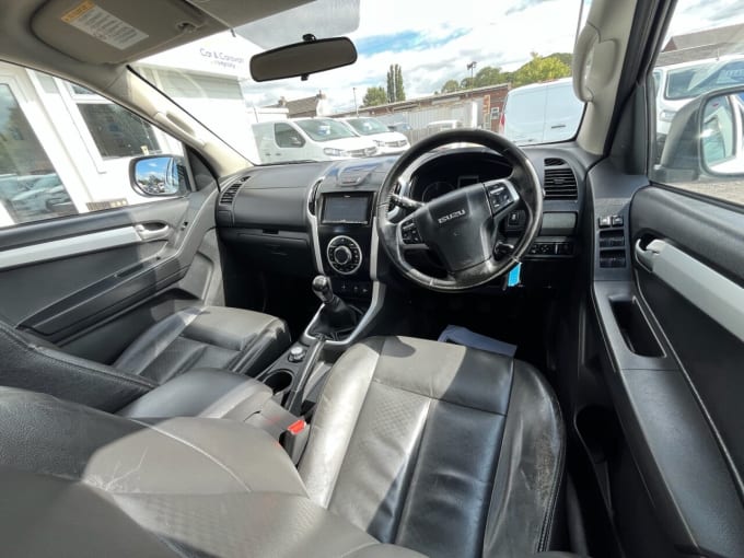2025 Isuzu D-max
