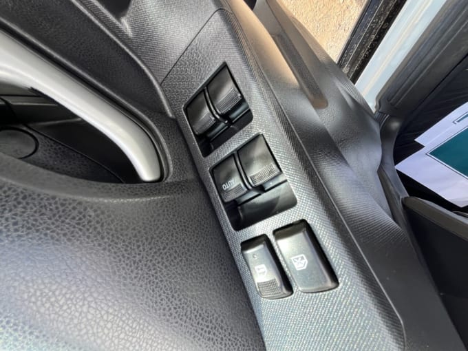 2025 Isuzu D-max