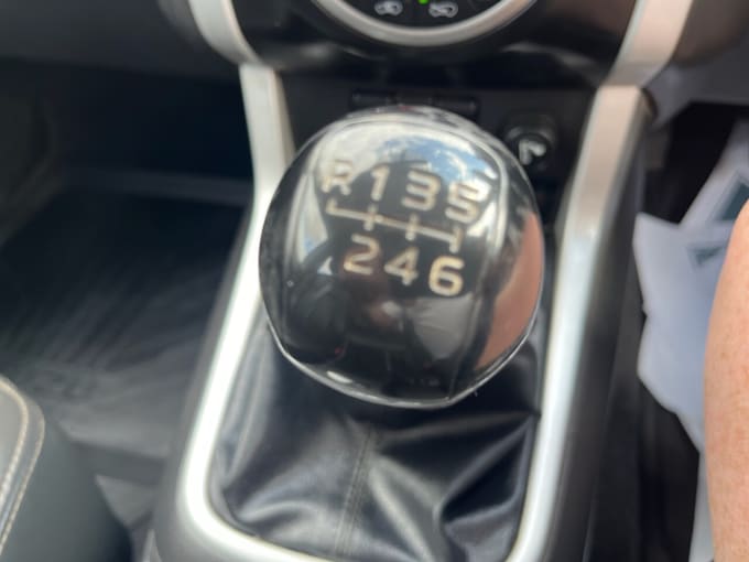 2025 Isuzu D-max