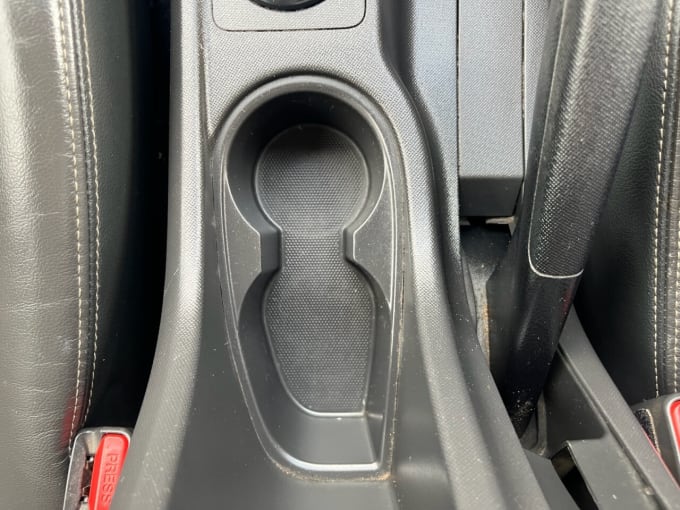 2025 Isuzu D-max