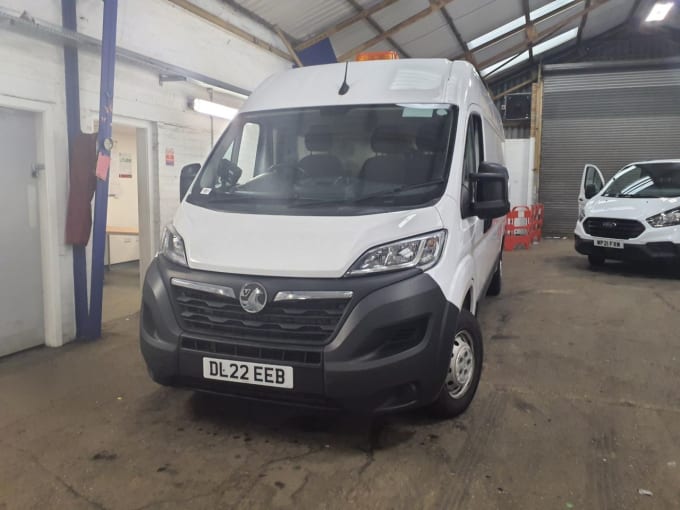 2025 Vauxhall Movano