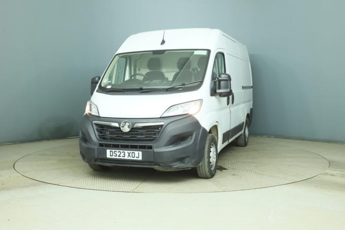 2025 Vauxhall Movano