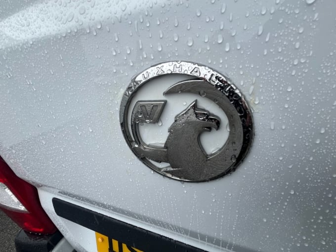 2025 Vauxhall Movano