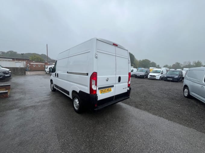 2025 Vauxhall Movano