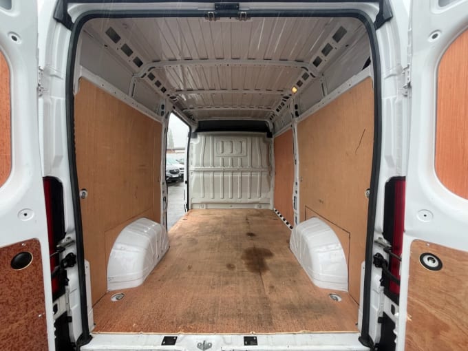 2025 Vauxhall Movano
