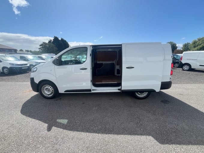 2025 Vauxhall Vivaro
