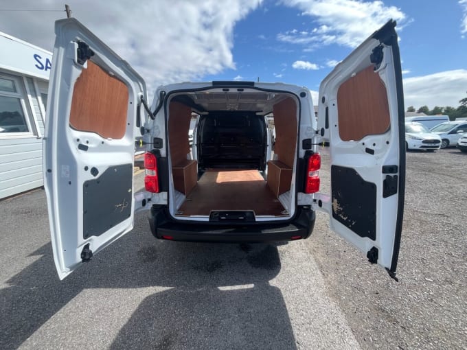 2025 Vauxhall Vivaro