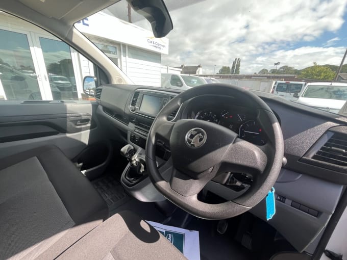 2025 Vauxhall Vivaro