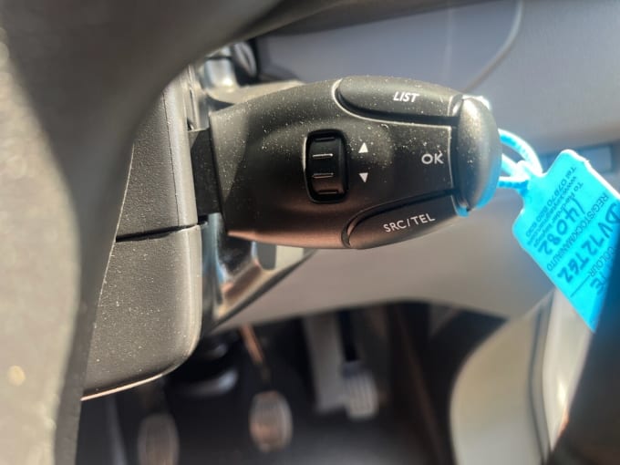 2025 Vauxhall Vivaro