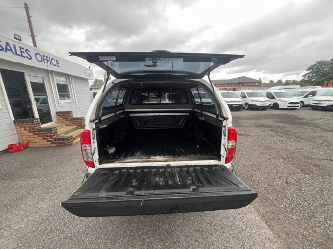2025 Nissan Navara