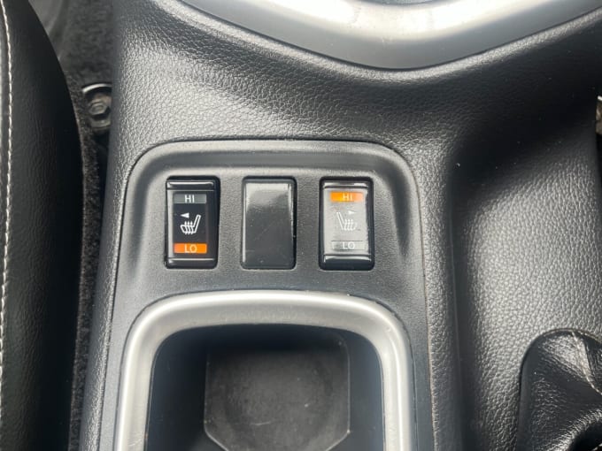 2025 Nissan Navara