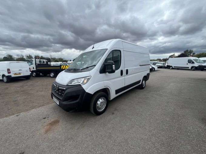 2025 Vauxhall Movano
