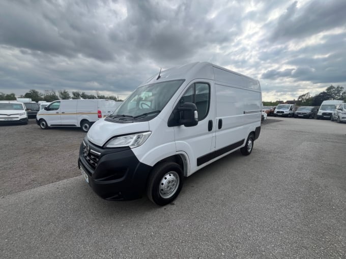 2025 Vauxhall Movano
