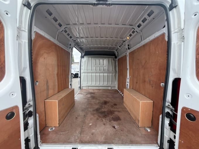 2025 Vauxhall Movano