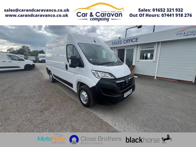 2025 Vauxhall Movano
