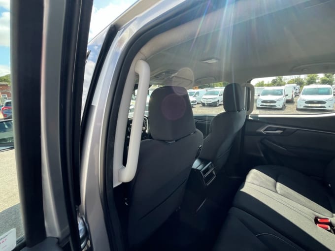 2025 Isuzu D-max