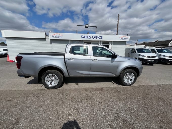 2025 Isuzu D-max