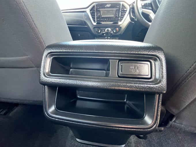 2025 Isuzu D-max