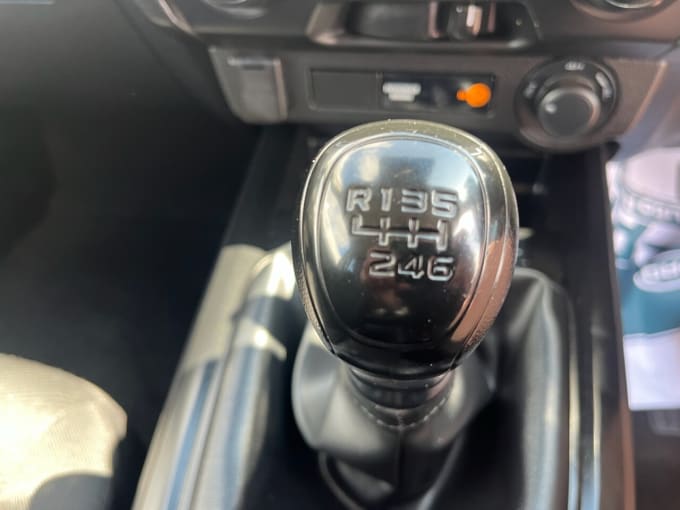 2025 Isuzu D-max