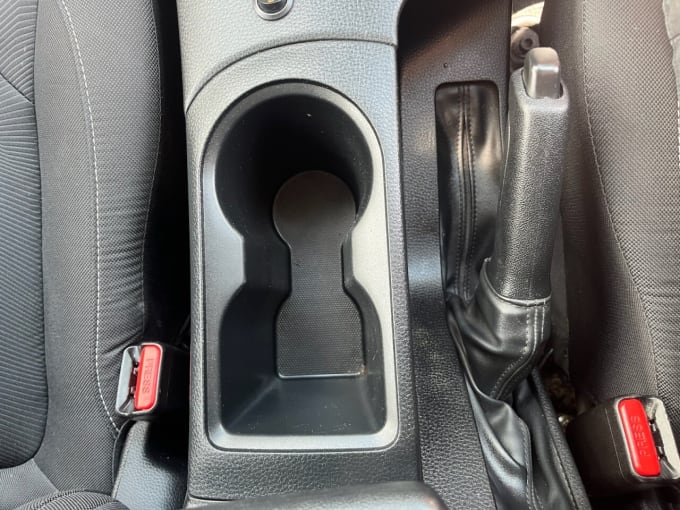 2025 Isuzu D-max