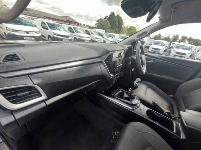 2025 Isuzu D-max