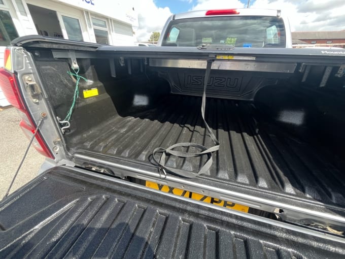 2025 Isuzu D-max