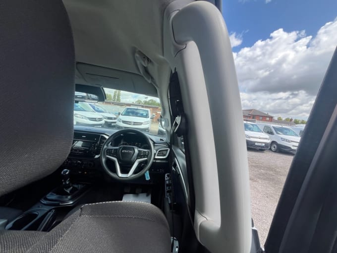 2025 Isuzu D-max