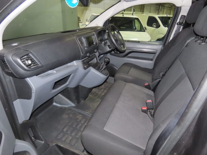 2025 Vauxhall Vivaro
