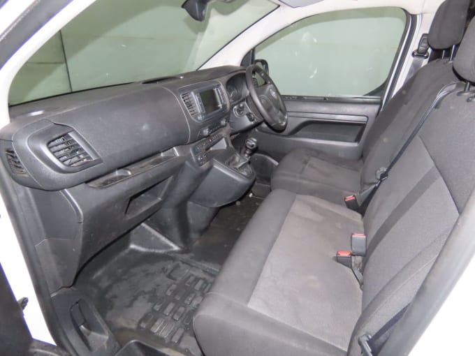 2025 Vauxhall Vivaro